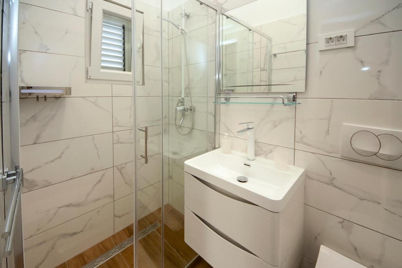 Apartments4You โวดีเซ ภายนอก รูปภาพ