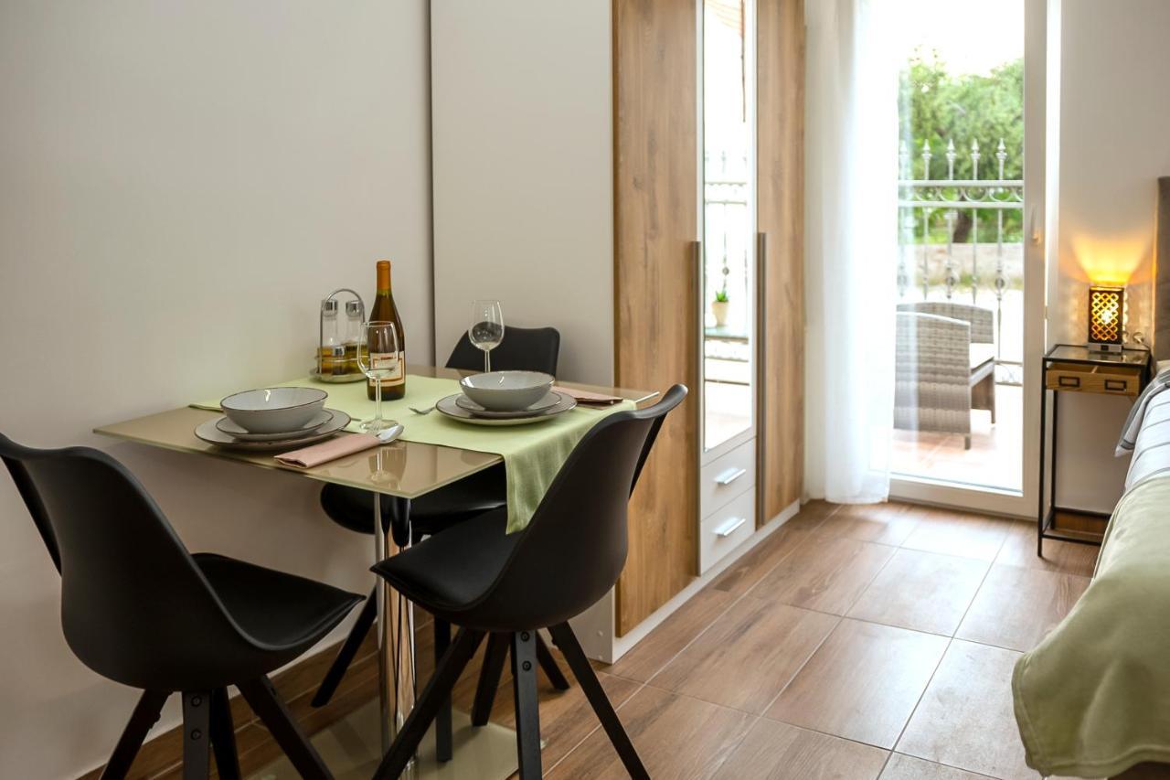 Apartments4You โวดีเซ ภายนอก รูปภาพ