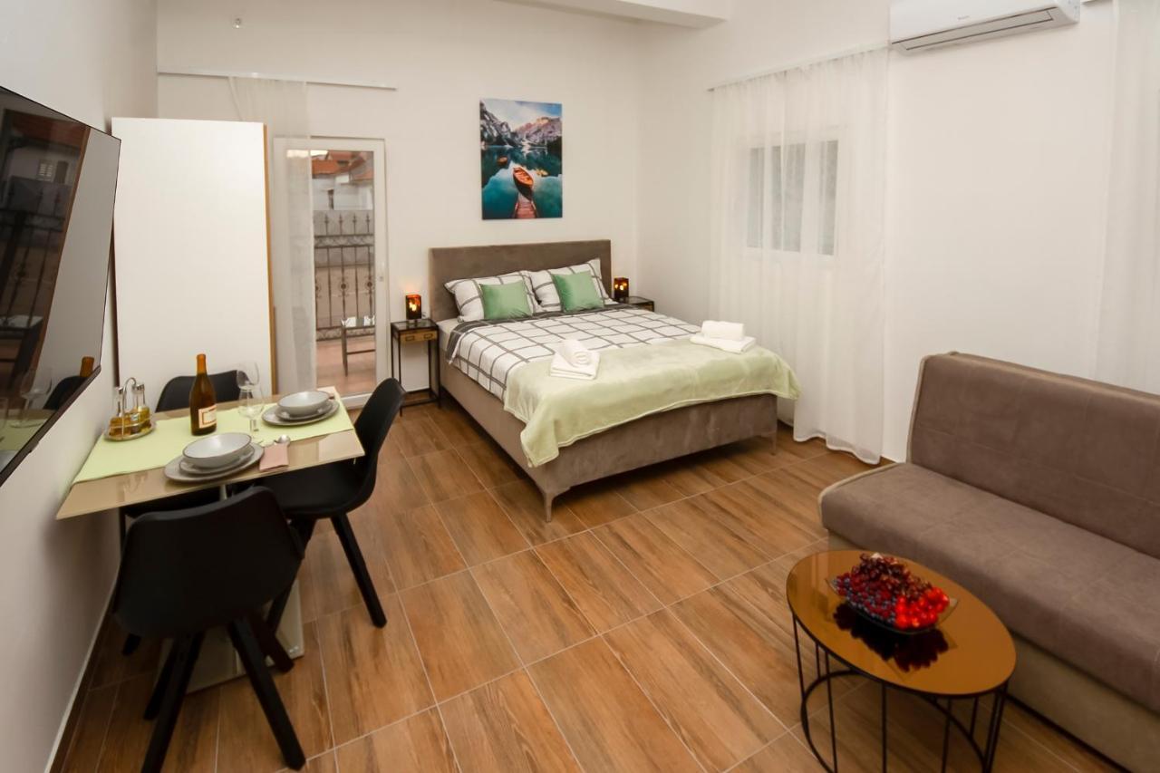 Apartments4You โวดีเซ ภายนอก รูปภาพ