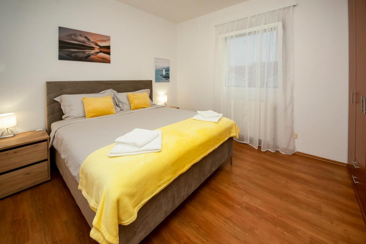 Apartments4You โวดีเซ ภายนอก รูปภาพ