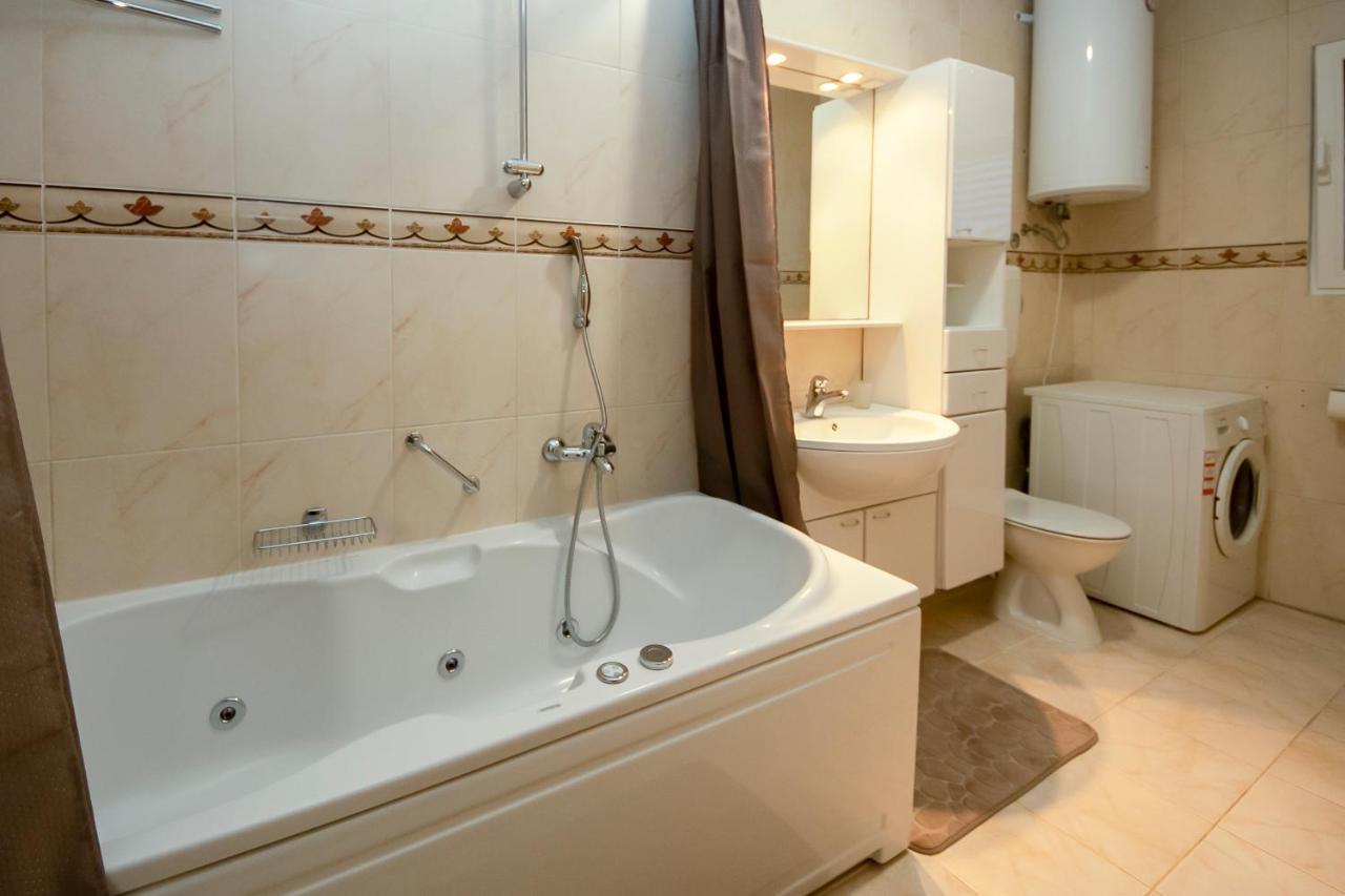Apartments4You โวดีเซ ภายนอก รูปภาพ