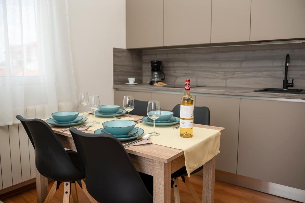 Apartments4You โวดีเซ ภายนอก รูปภาพ